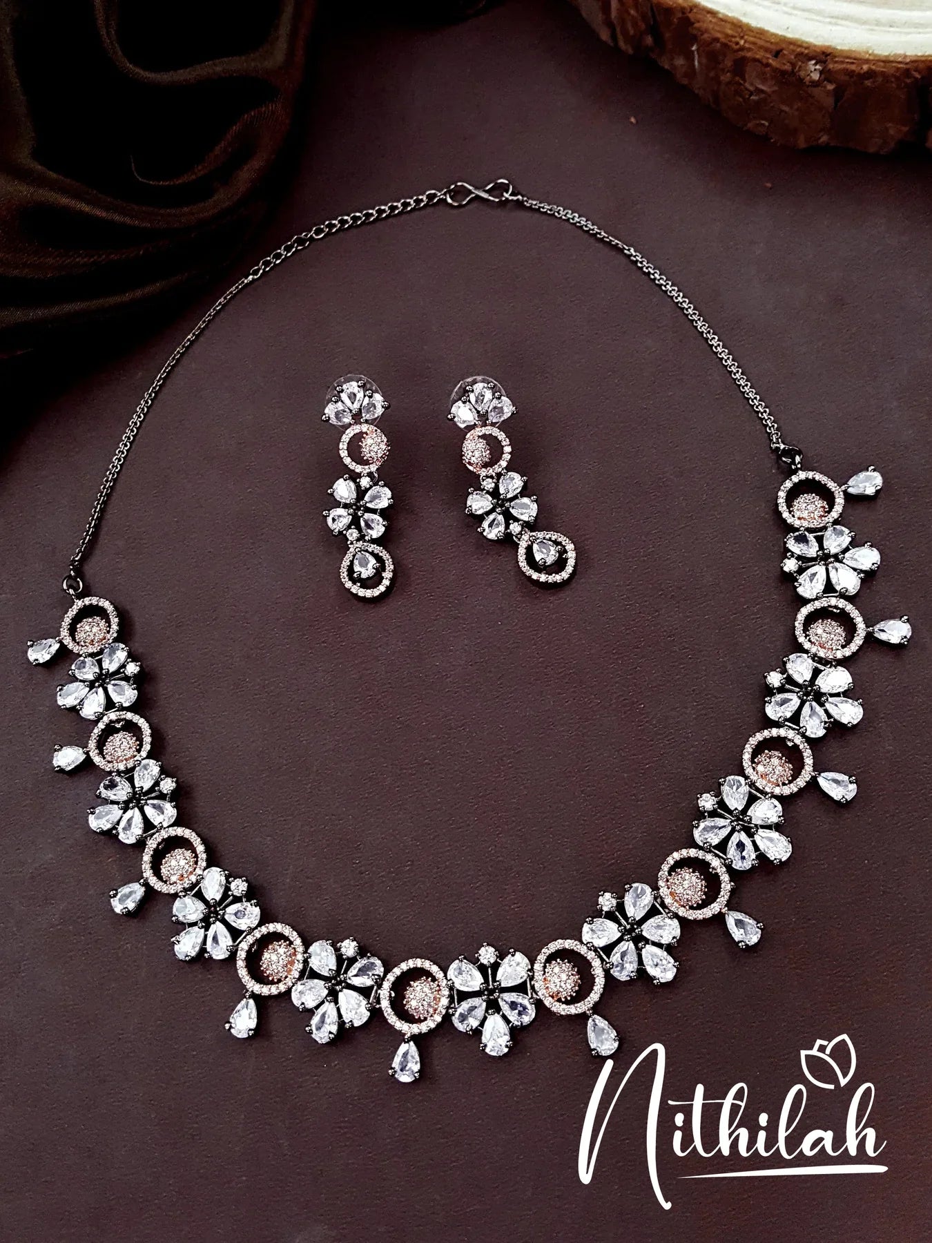 Victorian Jewellery - Nithilah
