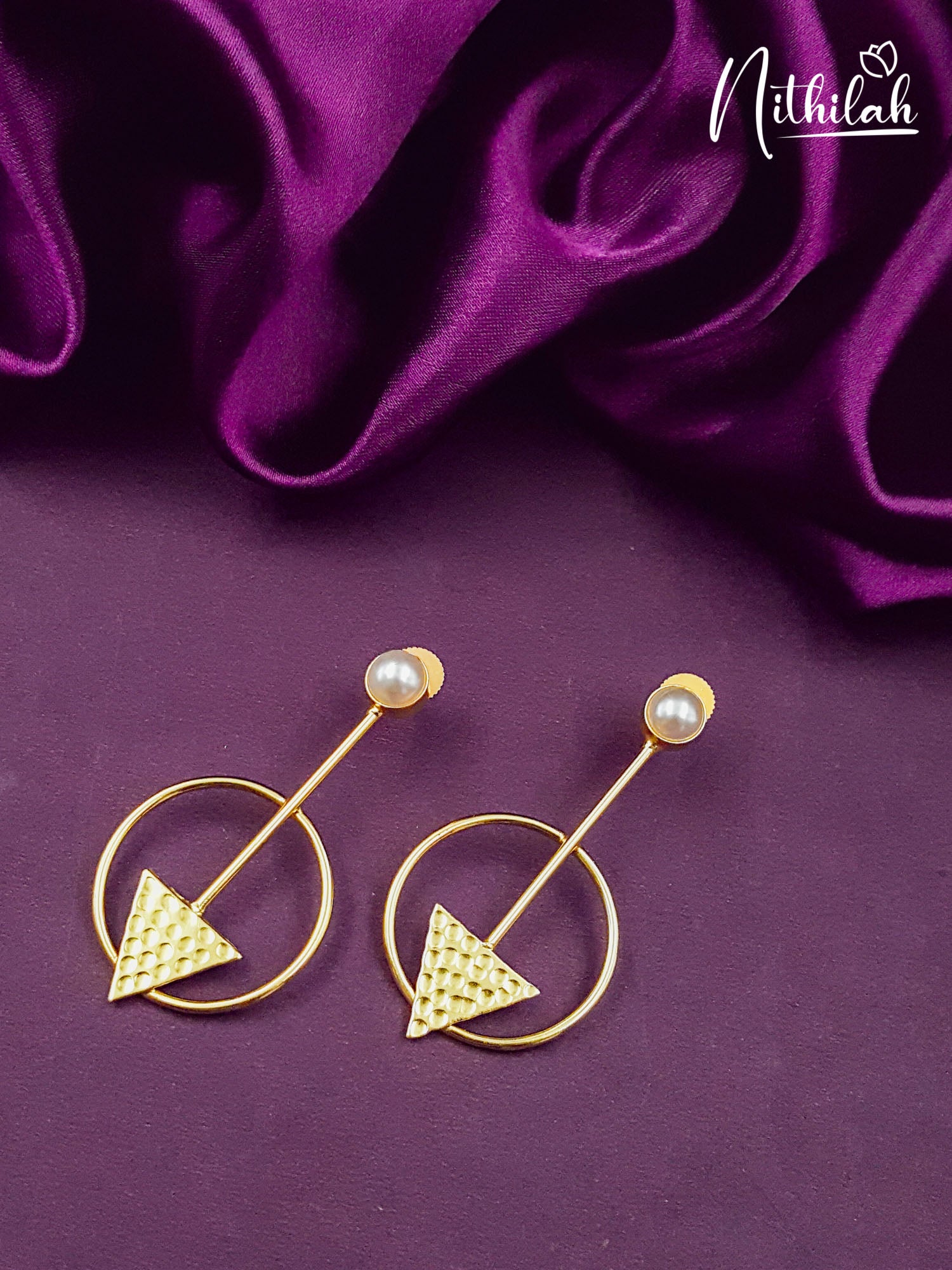 Arrow in circle Designer Earrings