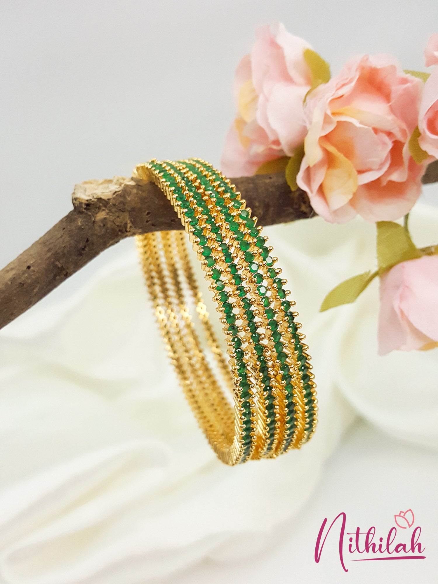 FancyPremiumGreeenADstoneBangles