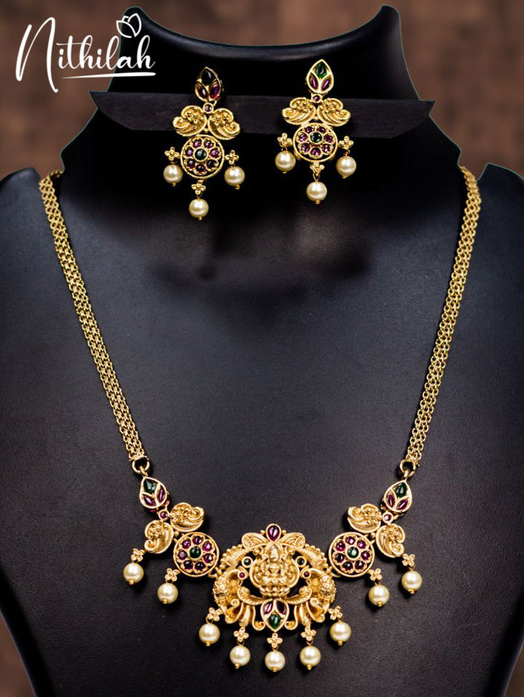 TRADITIONAL PAISELY LAKSHMI GOLDEN NECKLACE DESIGN