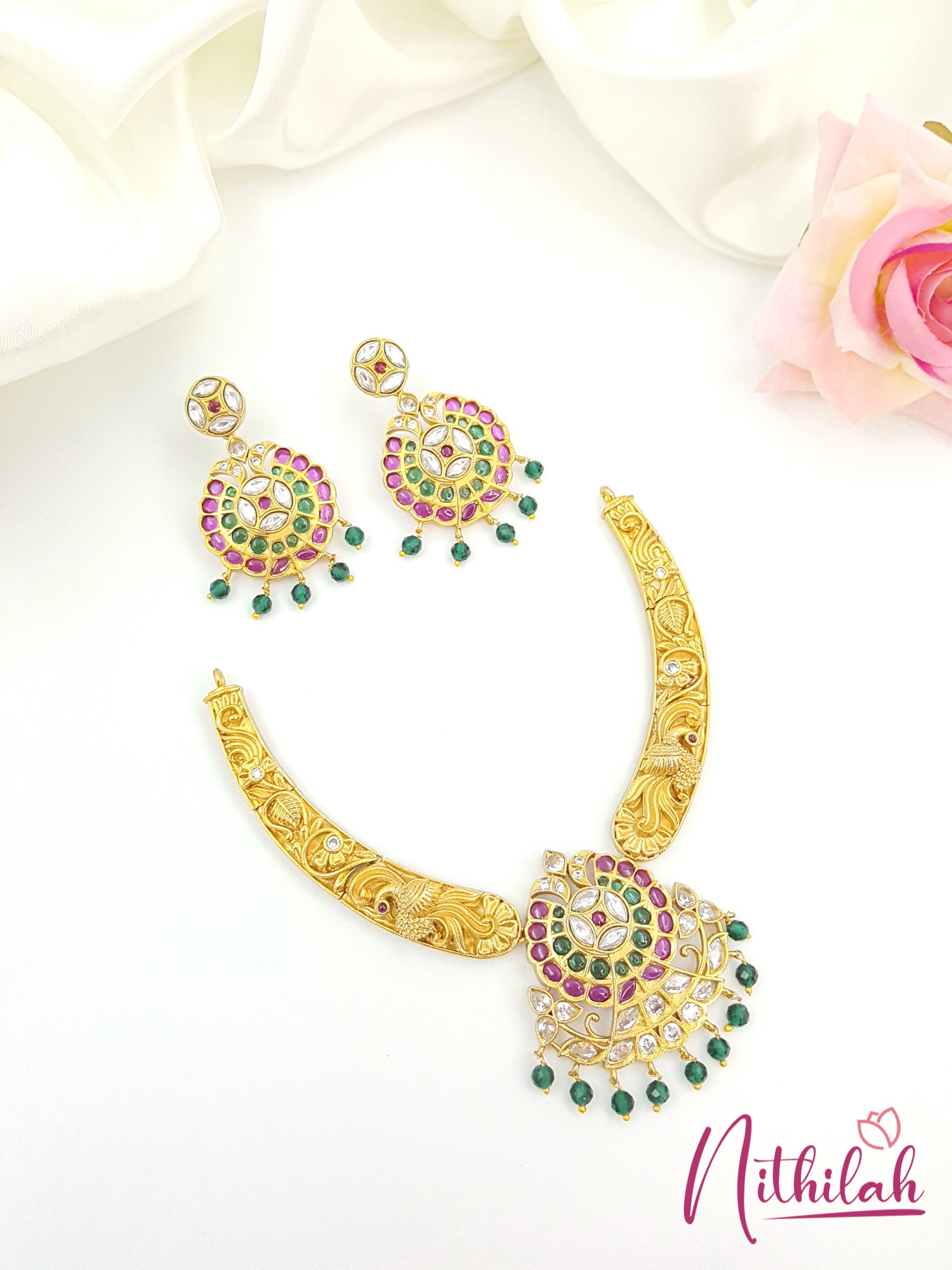 TraditionalPeacockCarvedDesignGoldPlatedHasliNecklaceSet