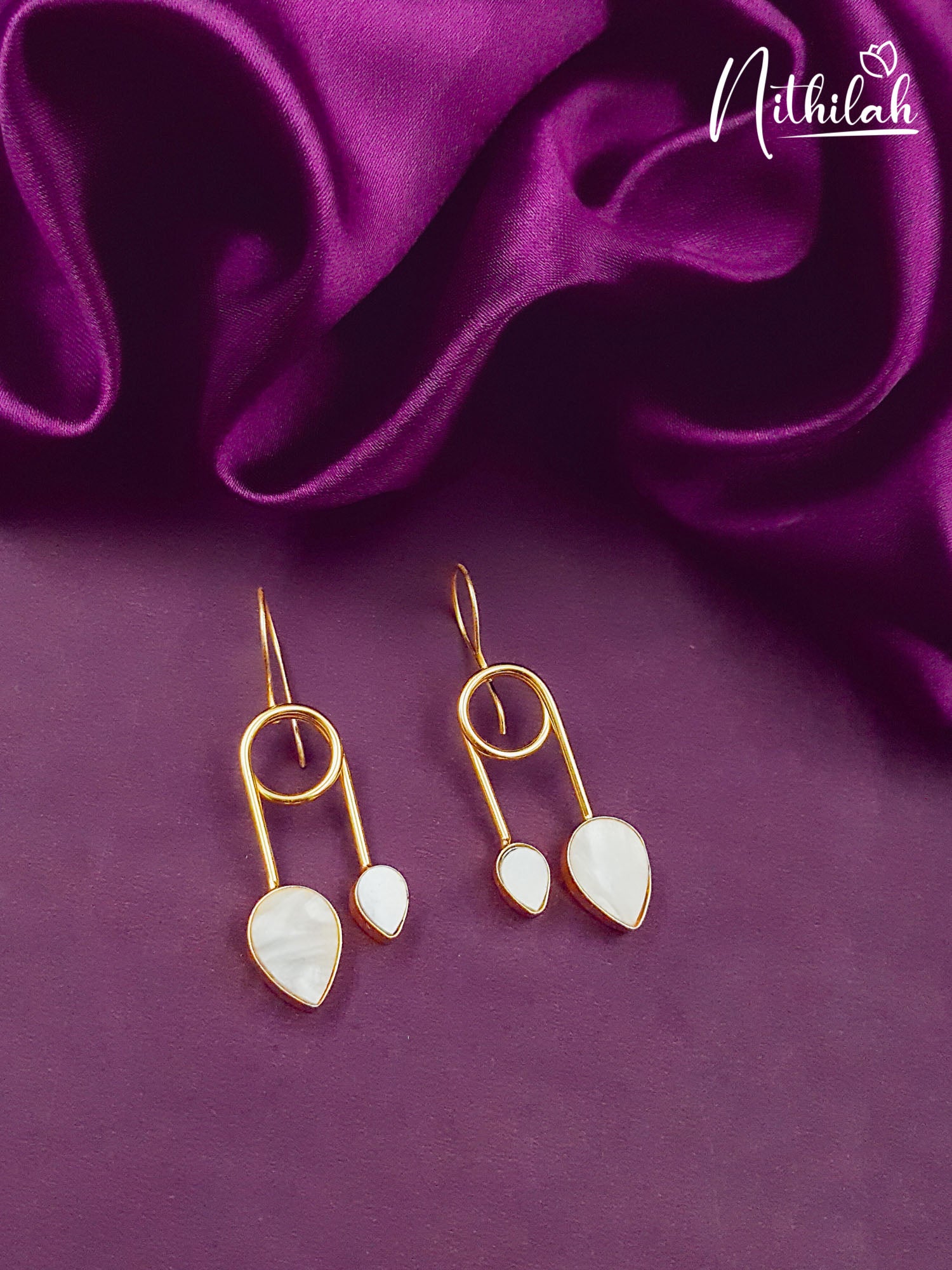 Twisted Rope MOP Fashion Earrings