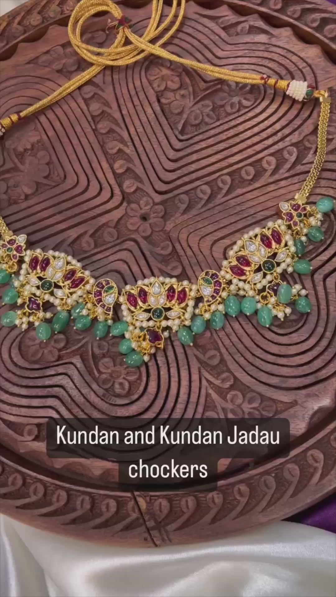 LOTUS GUTTAPUSALU JADAU NECKLACE