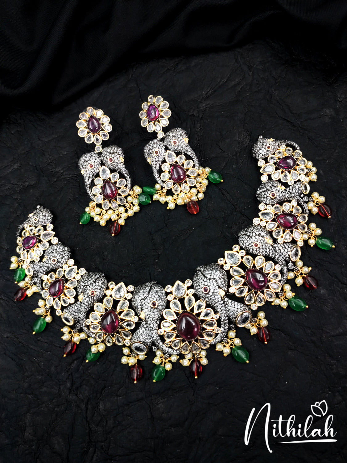 VICTORIAN ELEPHANT FACE AD STONE NECKLACE N18N102
