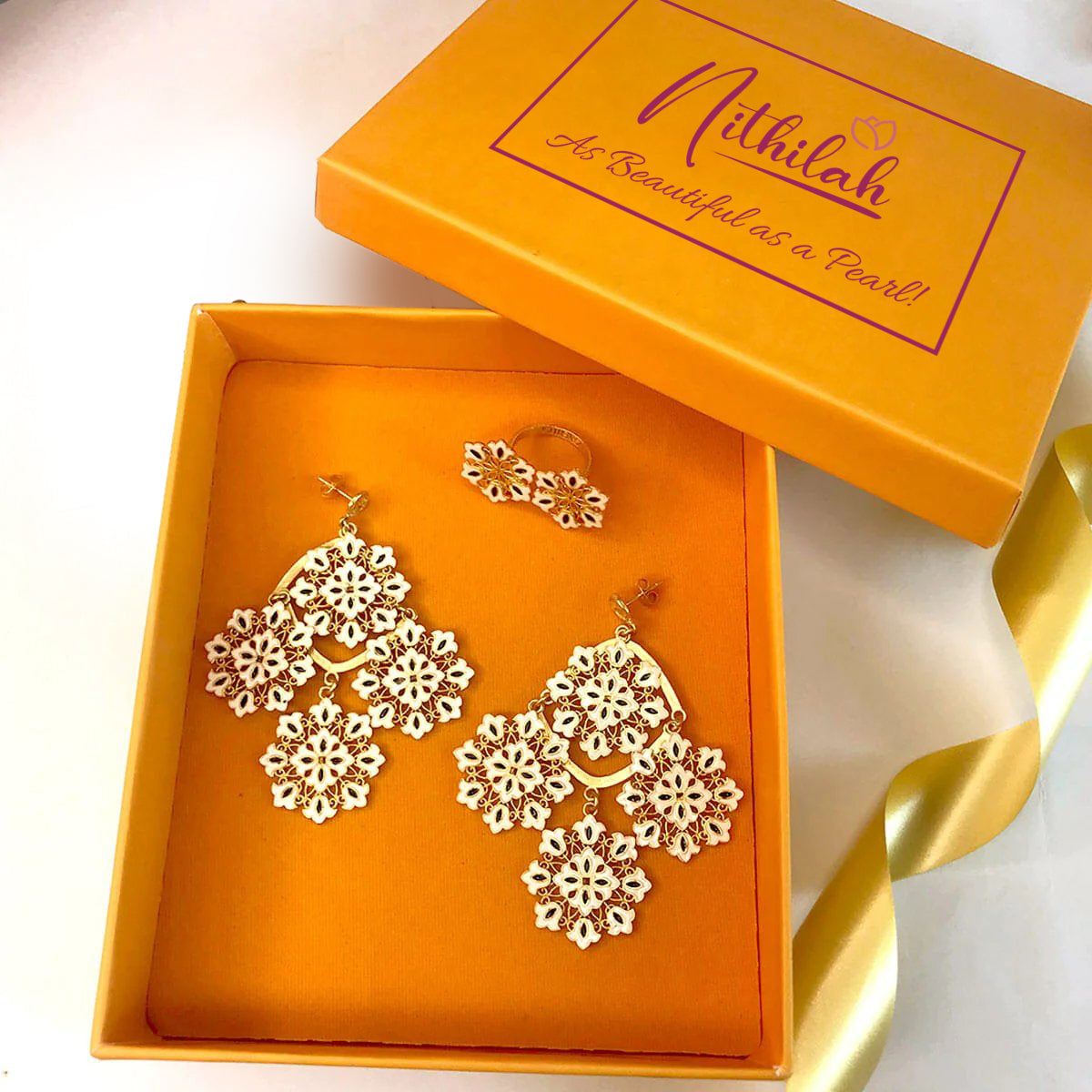 How to Choose the Perfect Imitation Jewellery Gift for Every Occasion