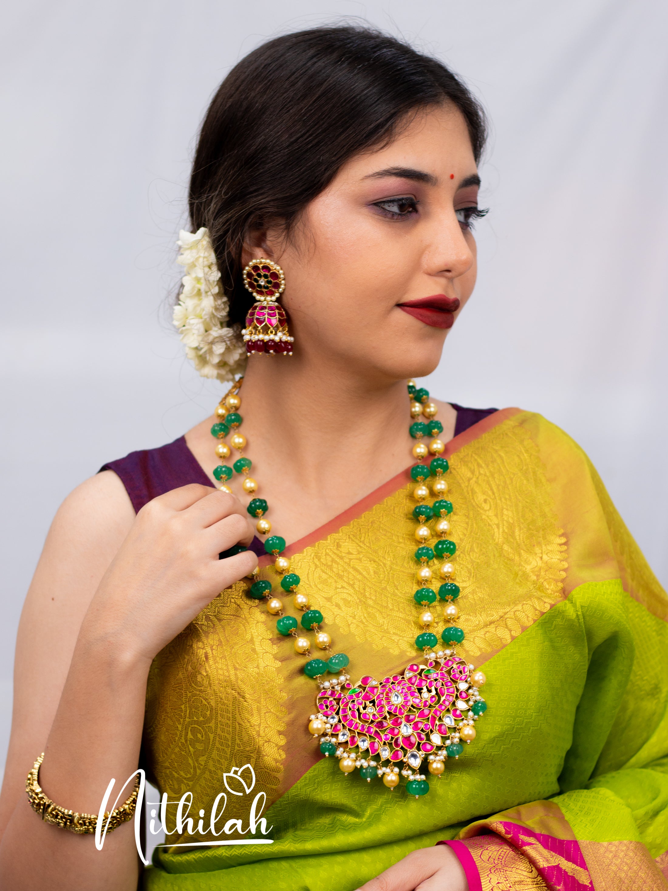 Why Kundan Jadau Jewellery is popular?