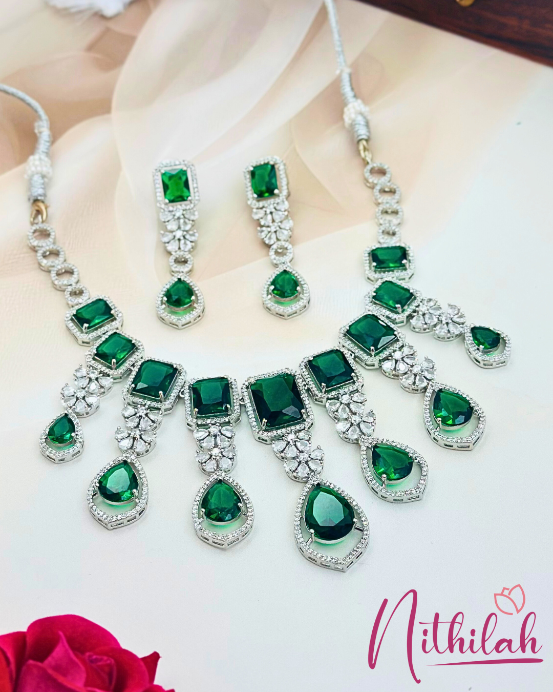 Green Aura AD Necklace
