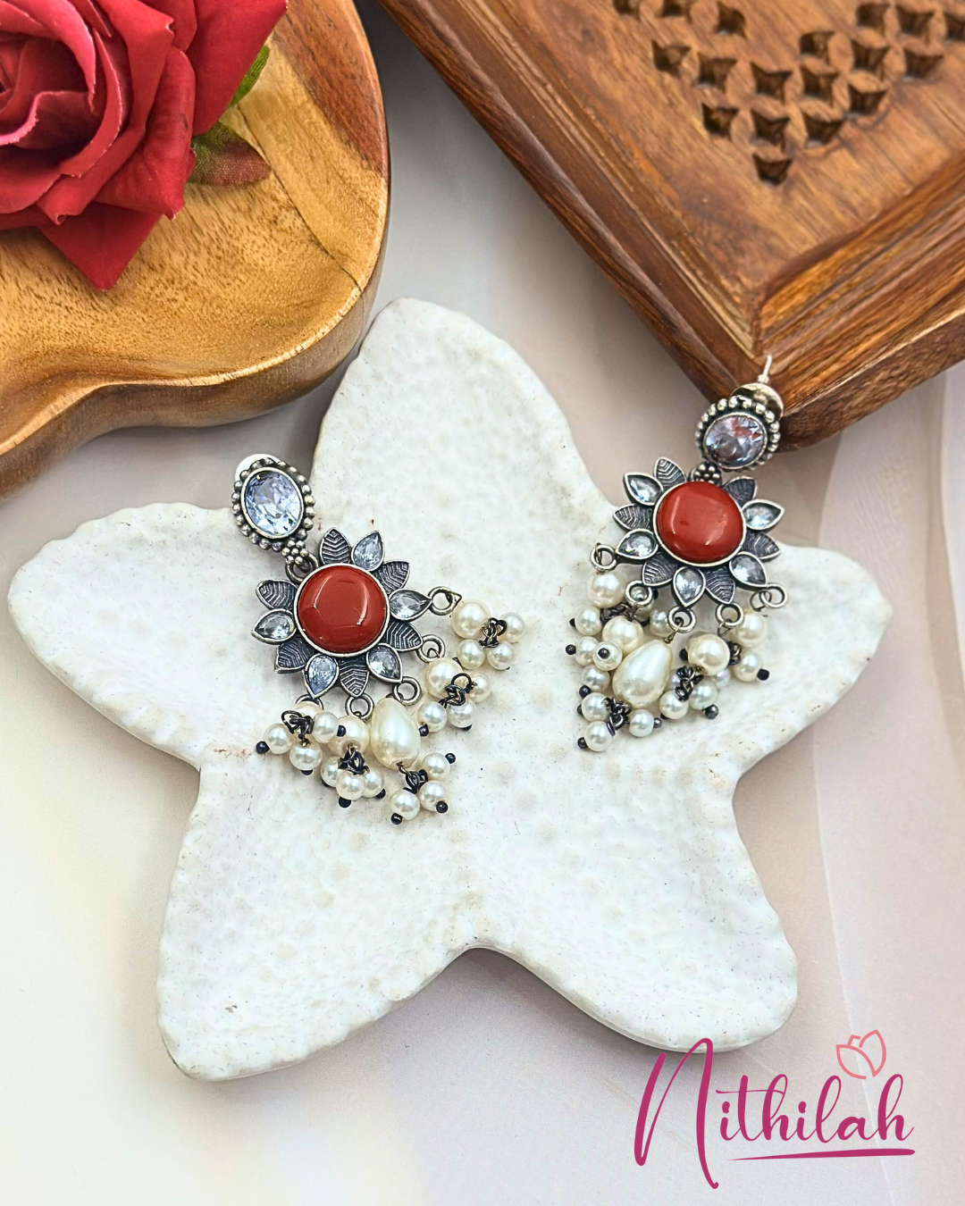 Oxidised Silver-Plated Dangler Earring with Monalisa Stone