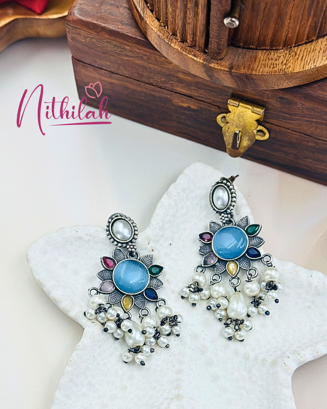 Oxidised Silver-Plated Dangler Earring with Monalisa Stone