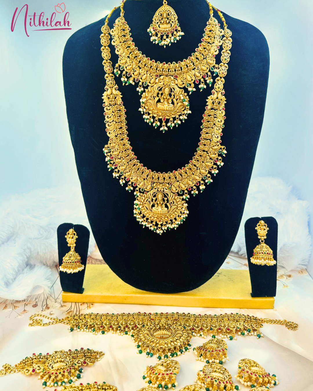 Lakshmi Vamika Grand Set