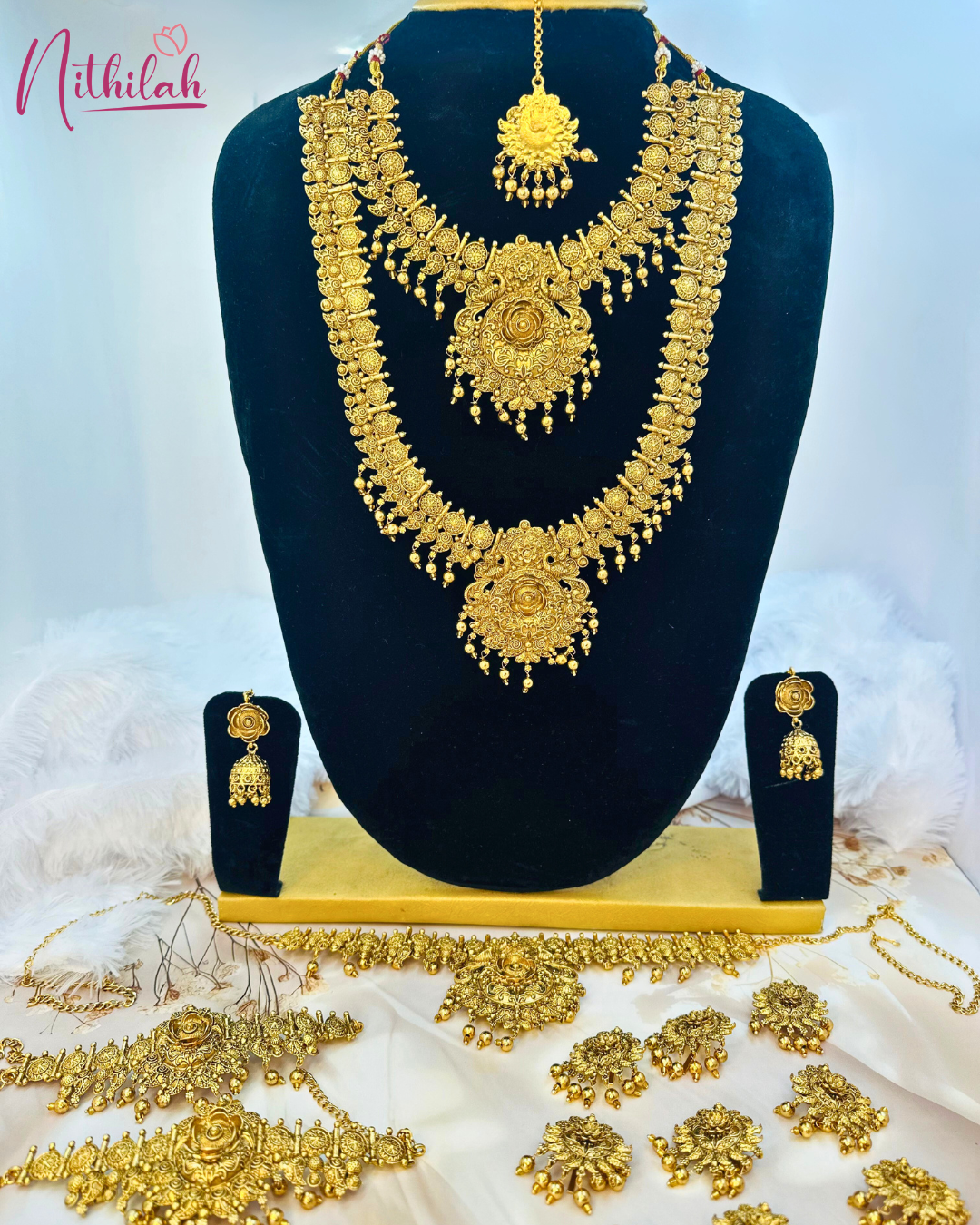 Antique Rose Royale Bridal Set