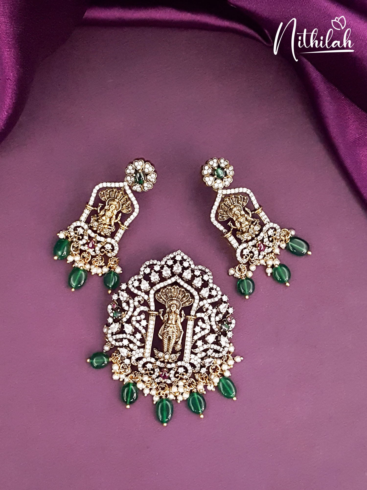 Nithilah Sheshanaga Vishnu Victorian Green Moissanite Bead Pendant