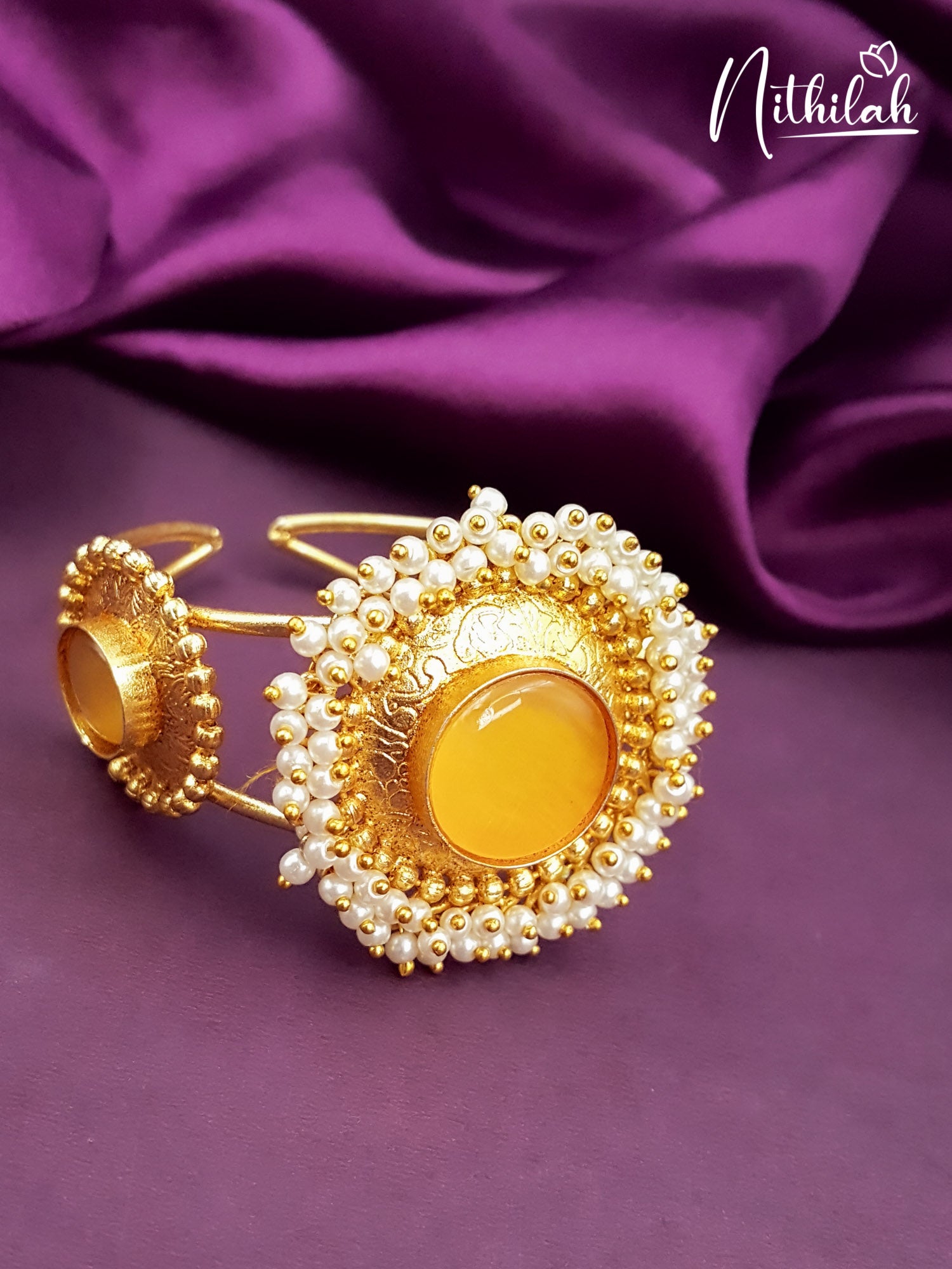 Yellow Circle Quartz Cluster Pearl Bracelet 1