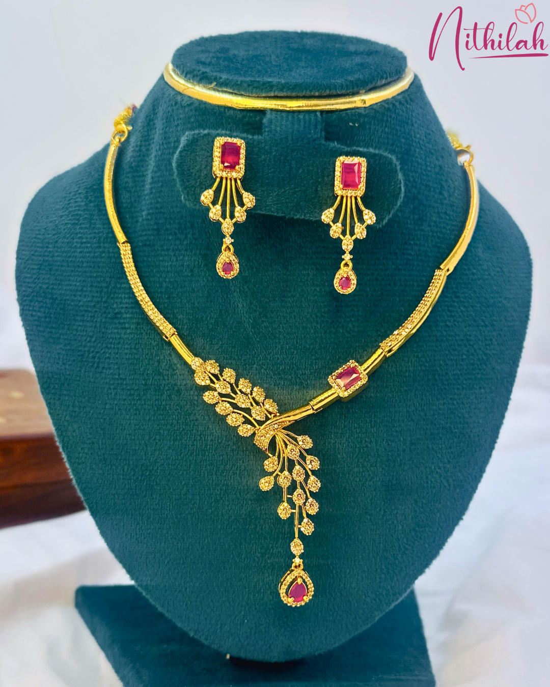 Gold Finish Leaf Design Necklace Set on Mannequin – White CZ Stone, Party Wear Jewellery