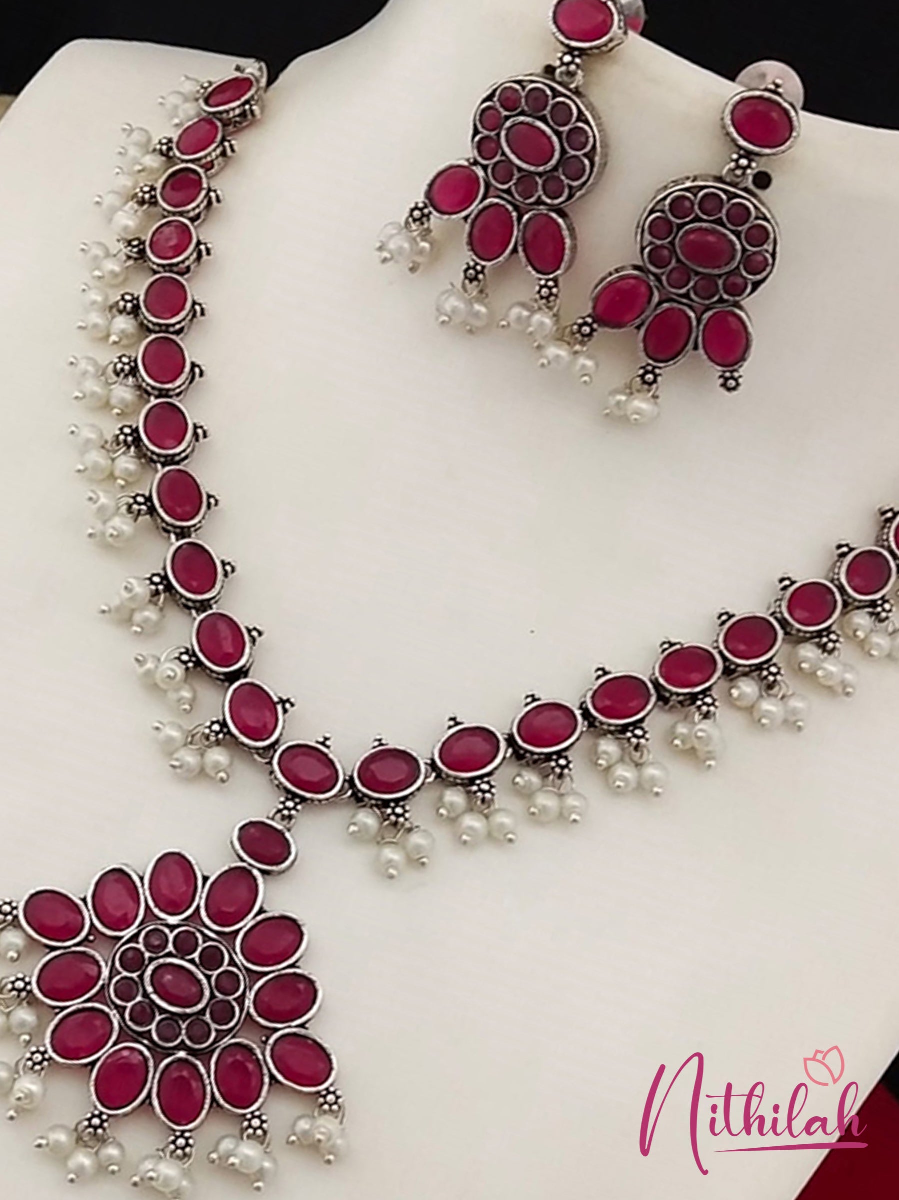 Buy Attigai Oxidised Choker Necklace | Red 