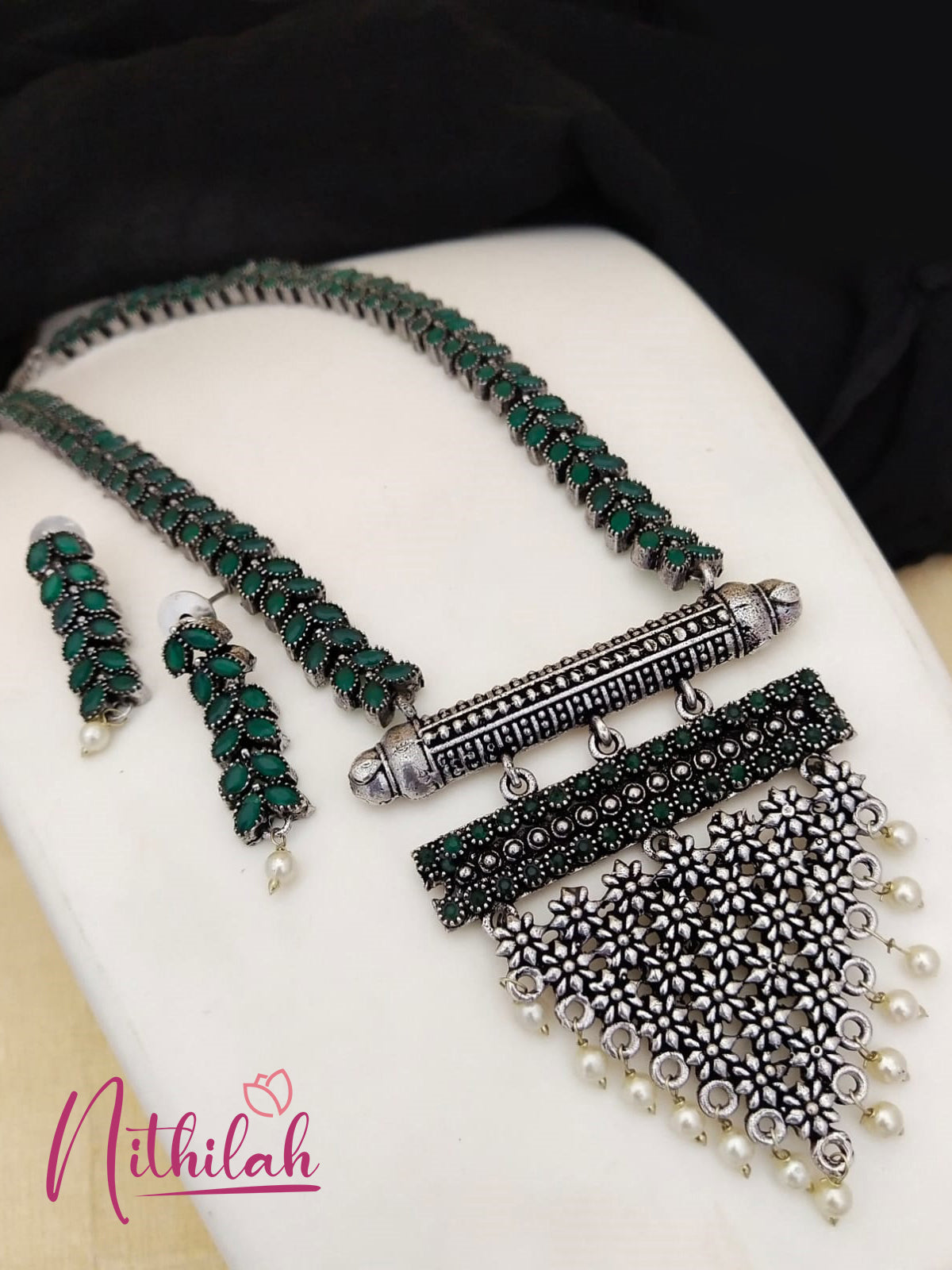 Buy Imitation Jewellery Grape bunch Style Oxidised Short Haram - Green NSKH119 Online