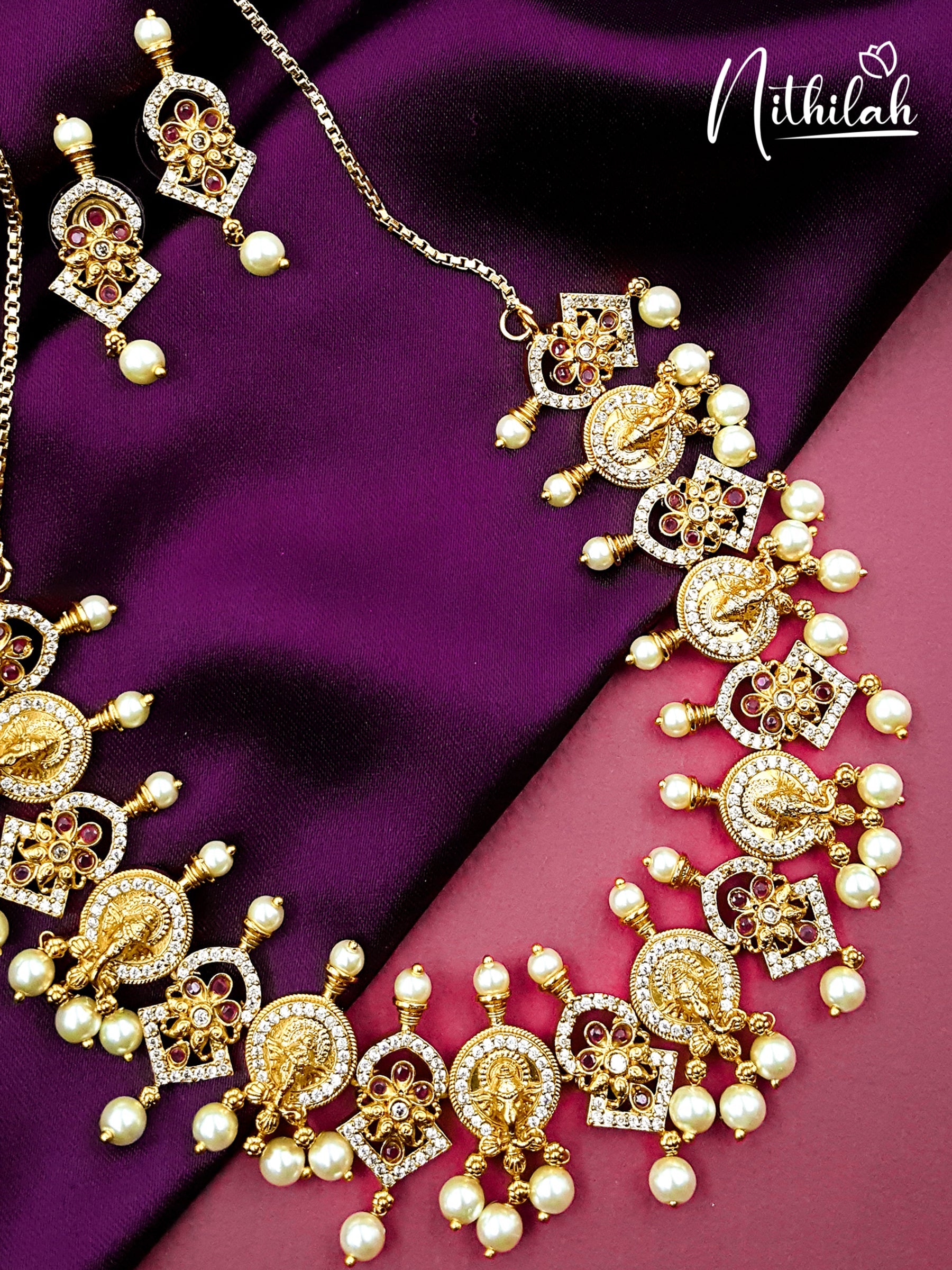 Matte Ganesh Face AD Chocker Necklace Golden