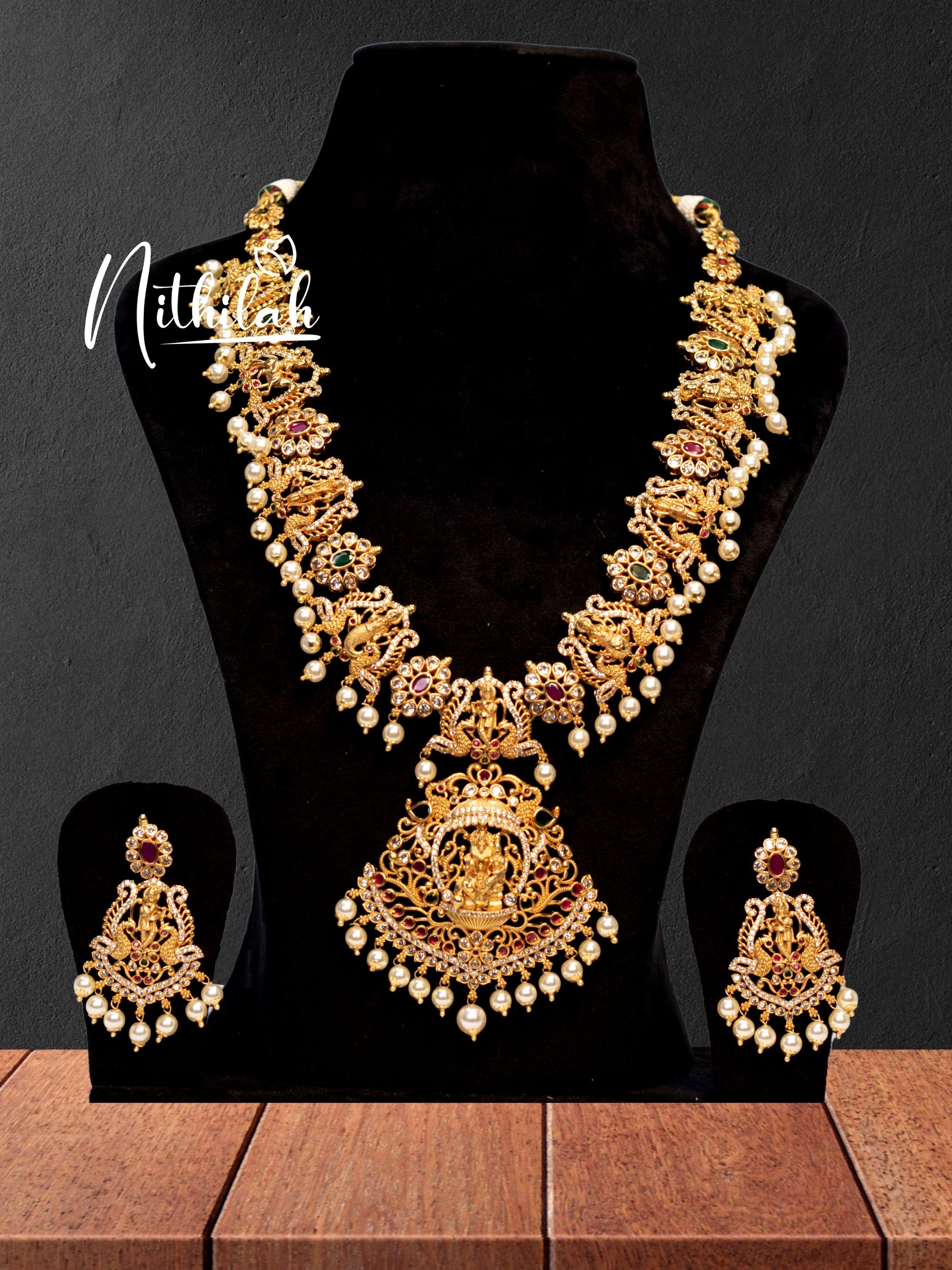 Buy Indian Bridal Jewellery Sets Online | Amama