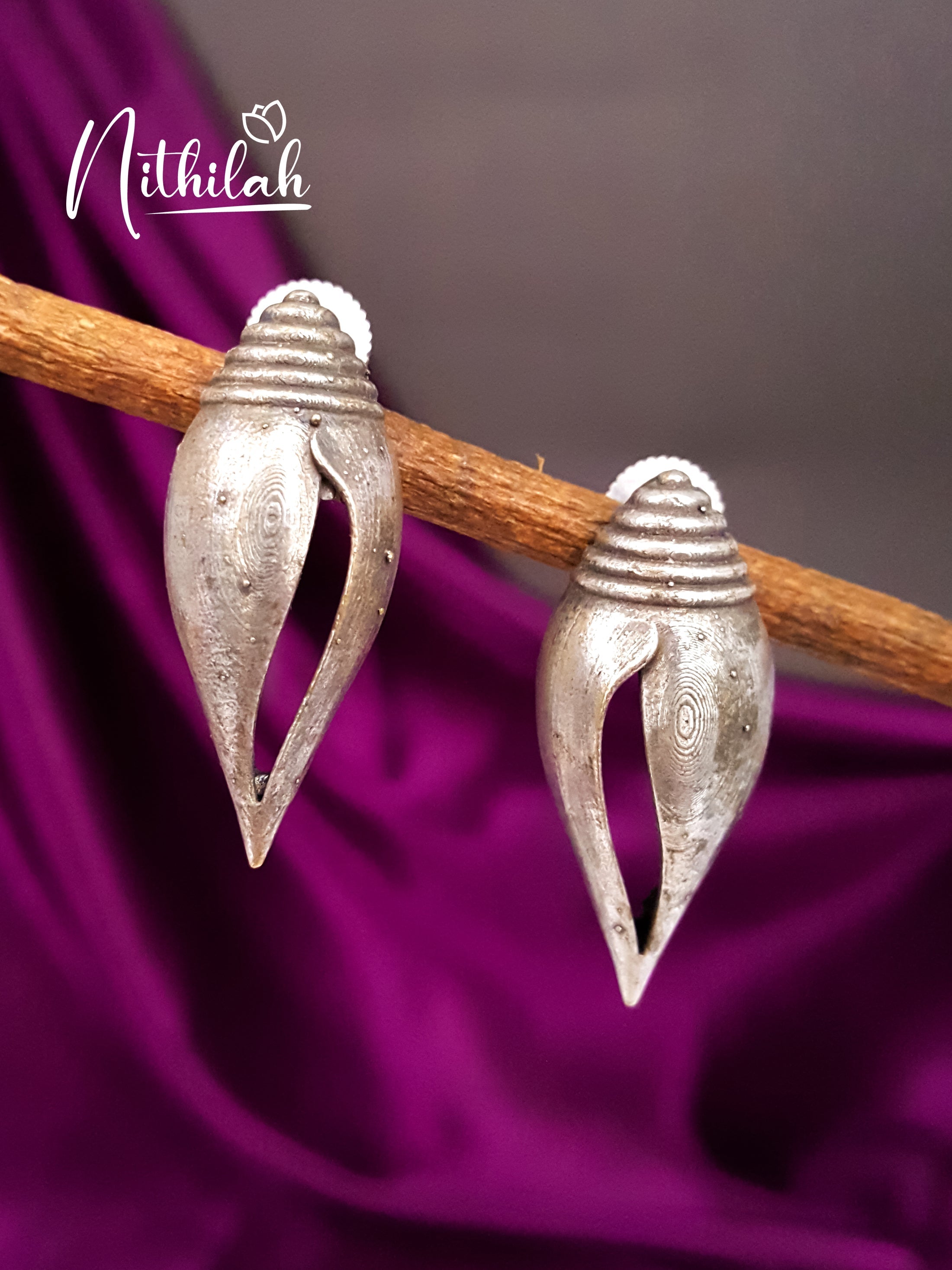 Shankh Silver Look Alike Earrings NRTE105