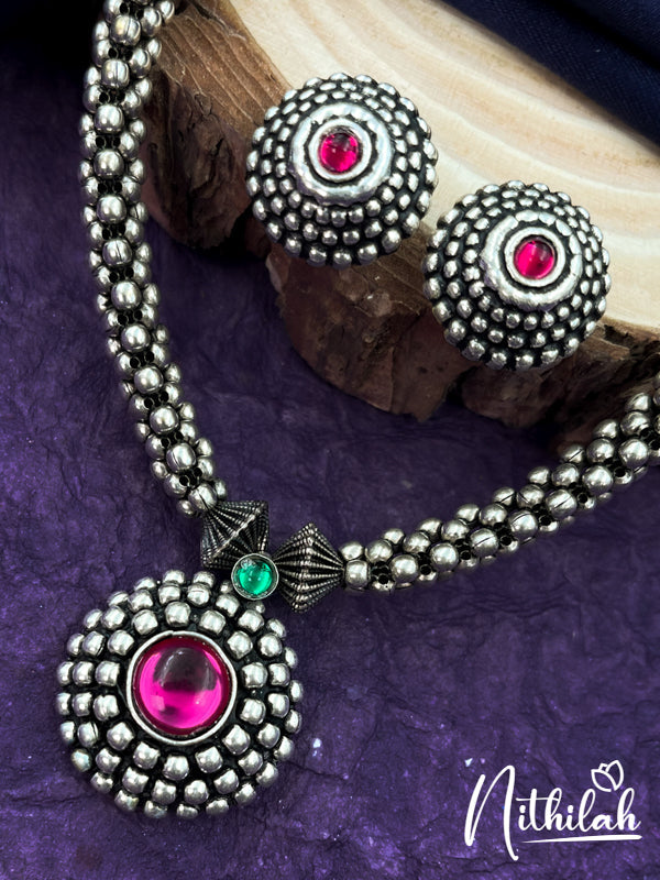 Thushi with Pendant Oxidised Necklace N21N125-2