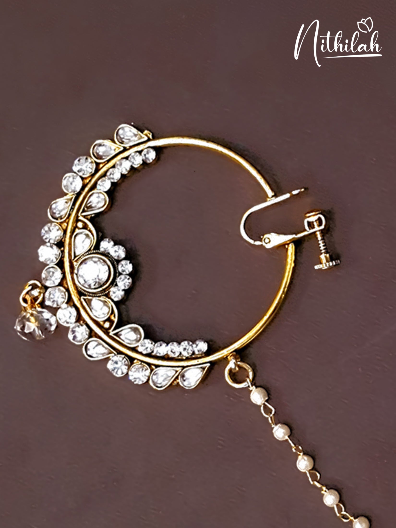 WHITE STONE NOSE RING WITH PEARLS
